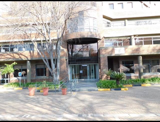 314M² OFFICE TO LET IN PARKTOWN